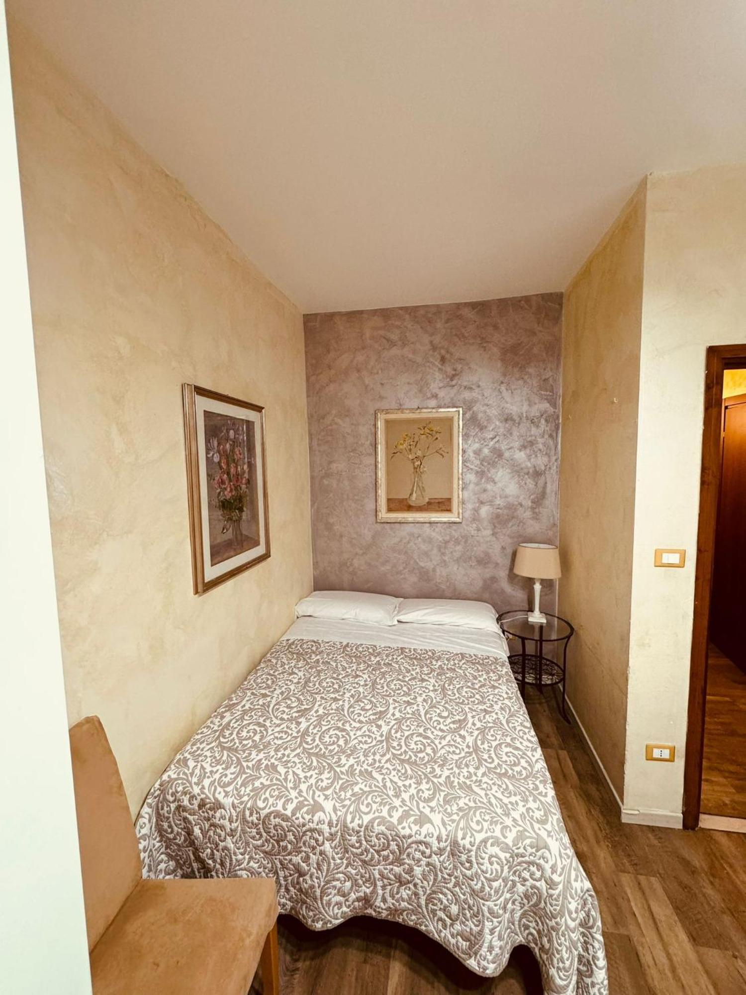 Residenza Le Dimore Centro Βερόνα Εξωτερικό φωτογραφία