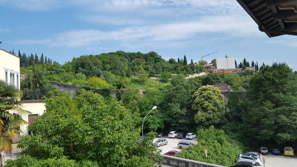 Residenza Le Dimore Centro Βερόνα Εξωτερικό φωτογραφία