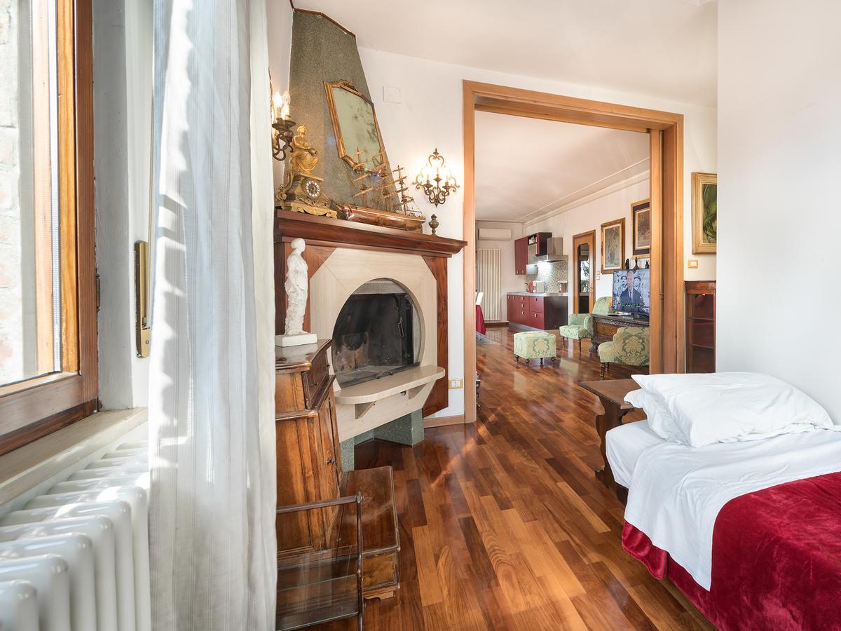 Residenza Le Dimore Centro Βερόνα Εξωτερικό φωτογραφία